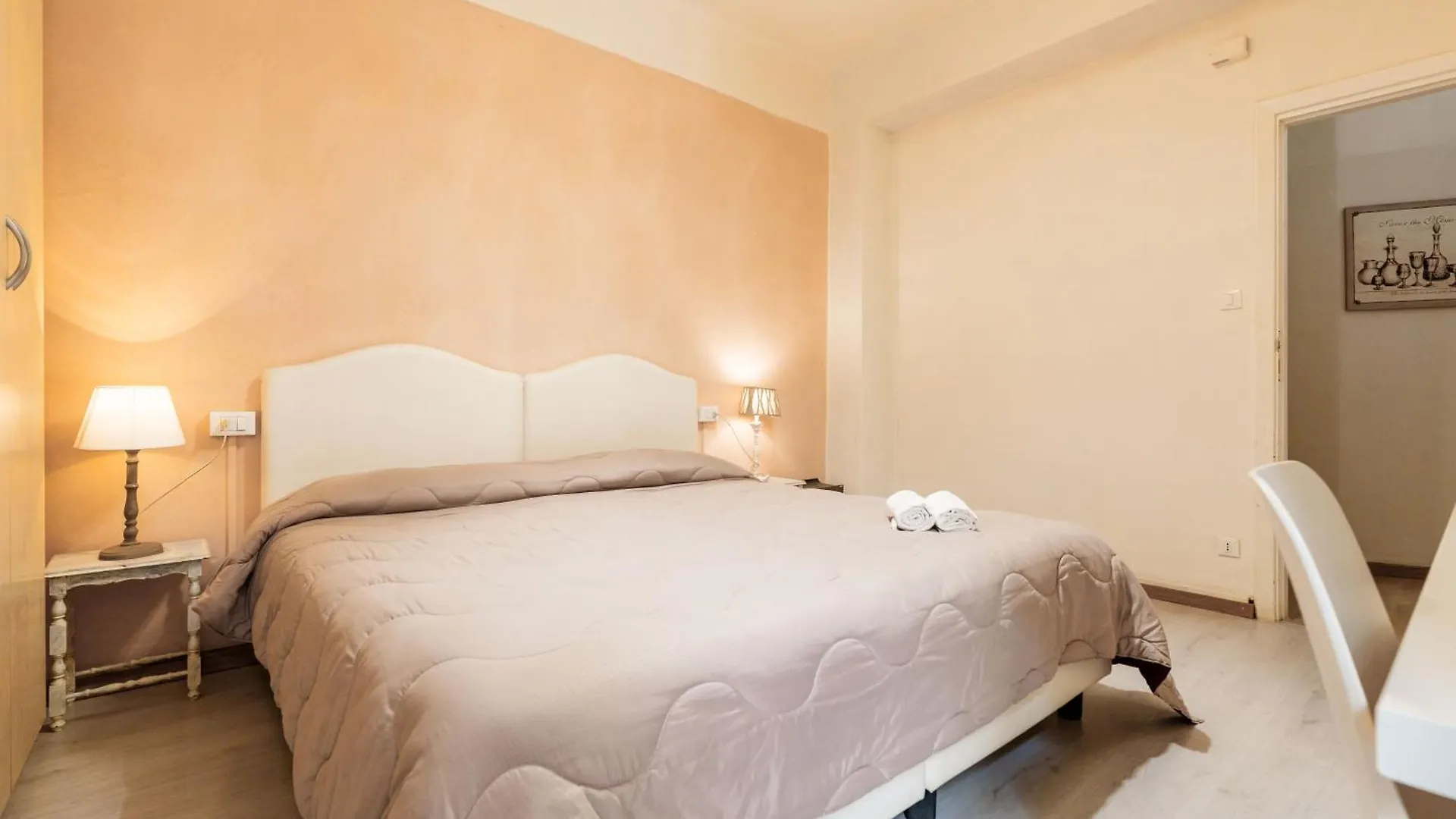 Hostdomus - Airone Apartment Alassio Italy